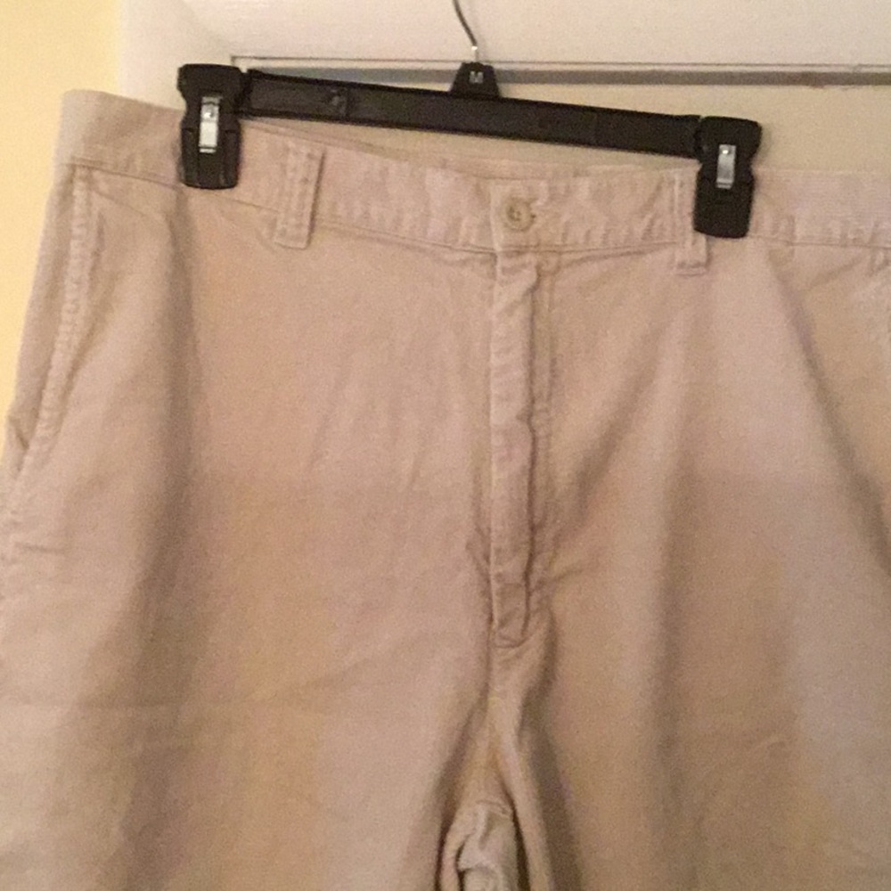 Gap factory corduroy shorts. Light khaki, 36 waist